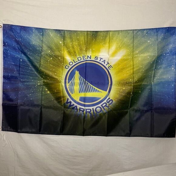 Golden State Warriors Flag, Basketball Fans Mancave Garden Banner Grommets 5'x3' - Picture 1 of 2